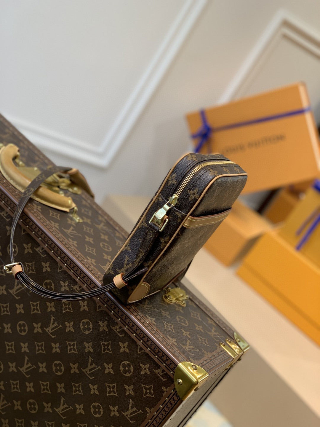 LV Danube Monogram Canvas For Womtlm, Womtlm’s Bags, Shoulder Bags 8.3in/21cm LV M45266