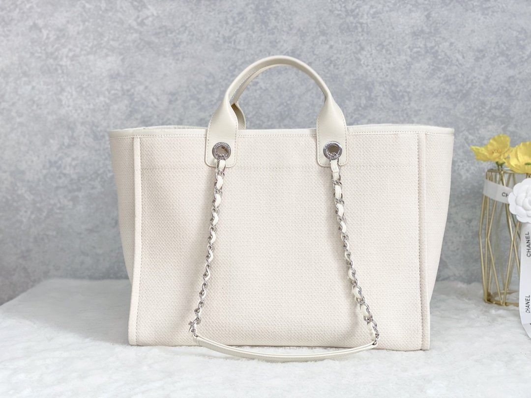 CHLSmall Shopping Bag Silver Hardware Cream For Womtlm, Womtlm&#8217;s Handbags, Shoulder Bags 15.2in/39cm AS3257