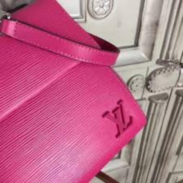 Louis Vuitton Cluny BB Bag Epi Leather Freesia