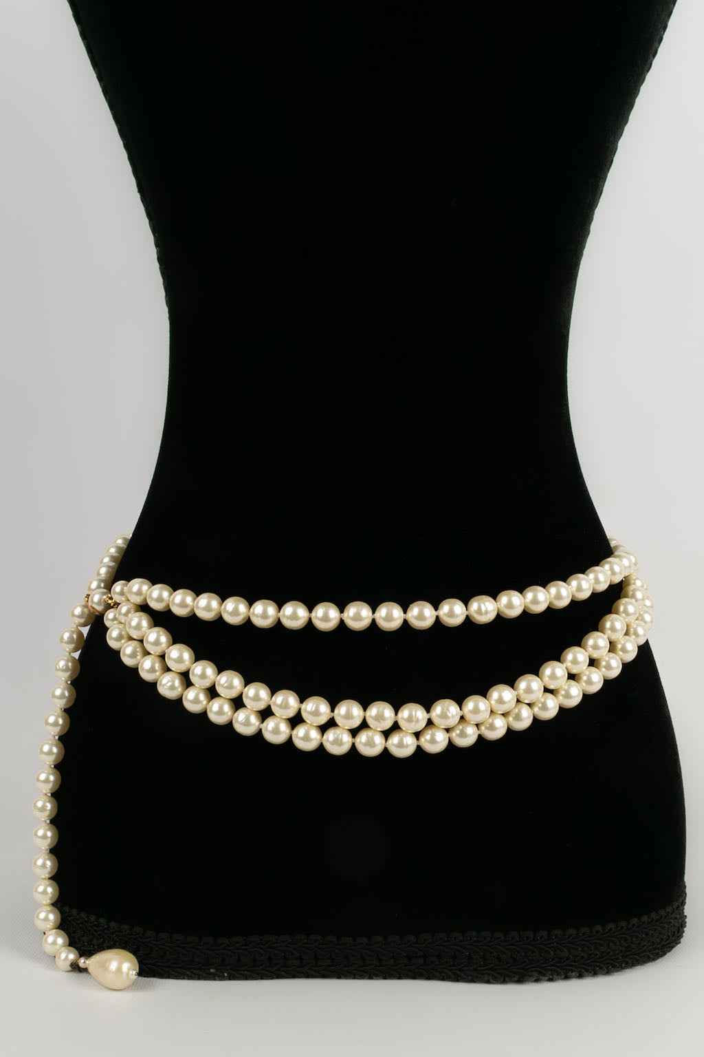 Ceinture de perles nacr�es Chanel 1993