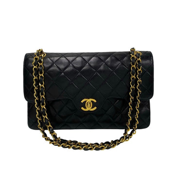 Chanel Medium Classic Double Flap Bag  Leather Crossbody Bag in Good condition