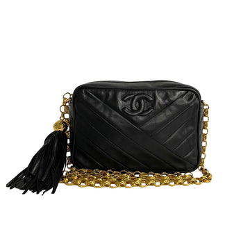 Chanel V Stitch Lambskin Fringe Chain Mini Shoulder Bag Leather Shoulder Bag 38508 in Good condition