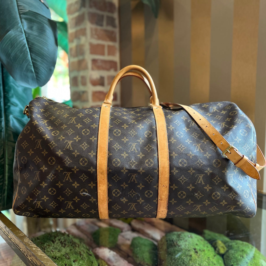 LOUIS VUITTON Keepall Bandouliere 60 Brown Monogram Canvas Duffel Bag