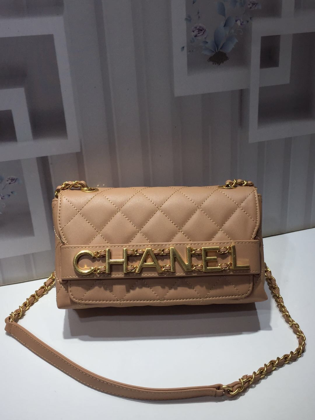 CHLFront Logo Small Flap Bag Gold Hardware Apricot For WomTLM, WomTLM&#8217;s Handbags, Shoulder Bags 8.2in/21cm AS1490