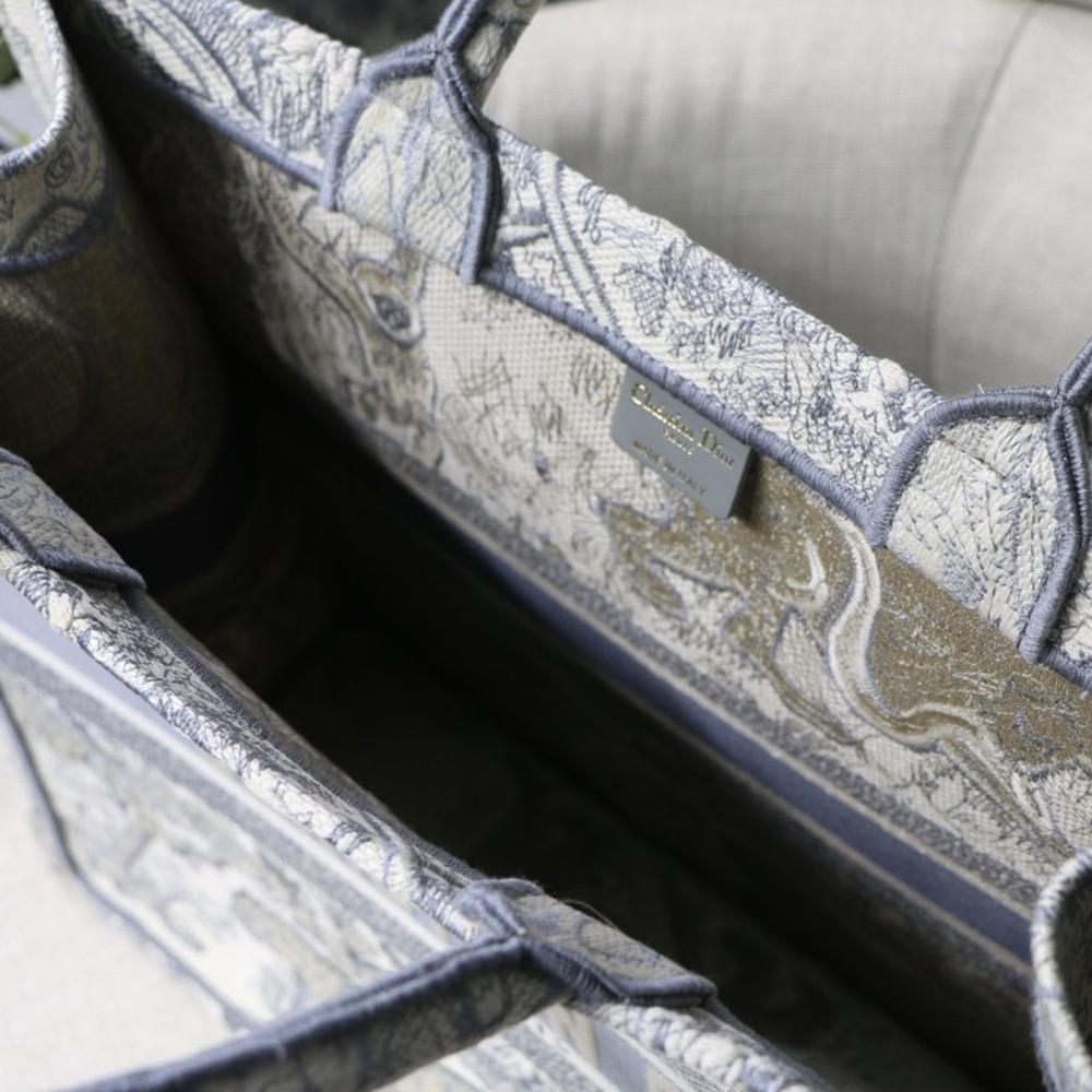 DIOR BOOK TOTE