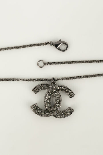 Collier cc Chanel D�fil�