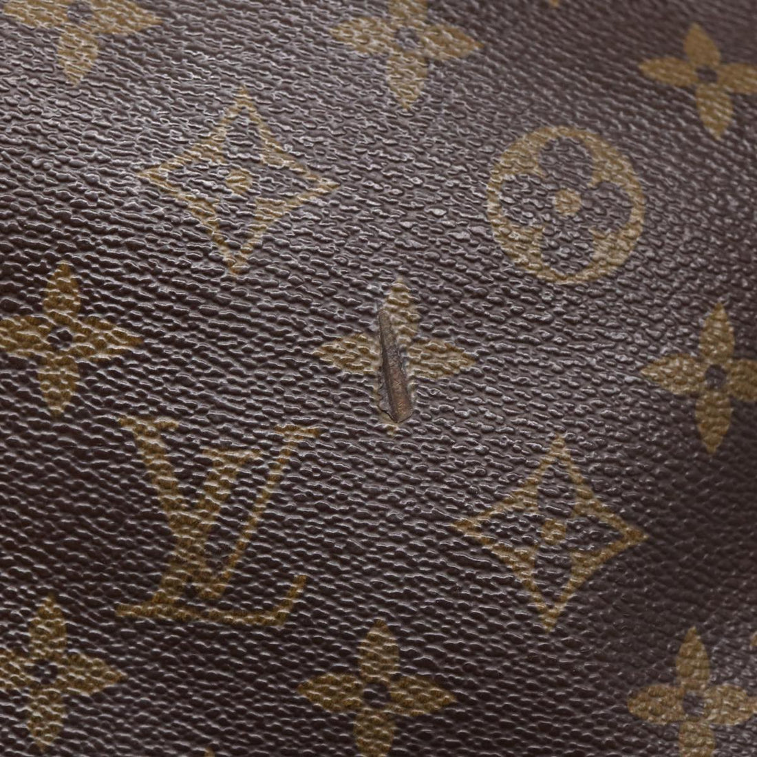 LOUIS VUITTON Monogram Trousse Toilette 28 Clutch Bag M47522 LV Auth 80588
