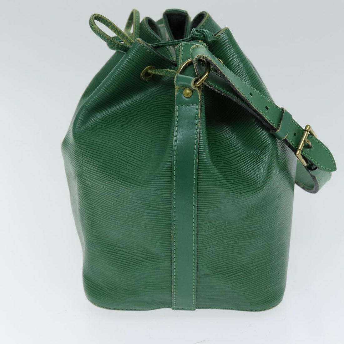 LOUIS VUITTON Epi Petit Noe Shoulder Bag Green M44104 LV Auth 81574
