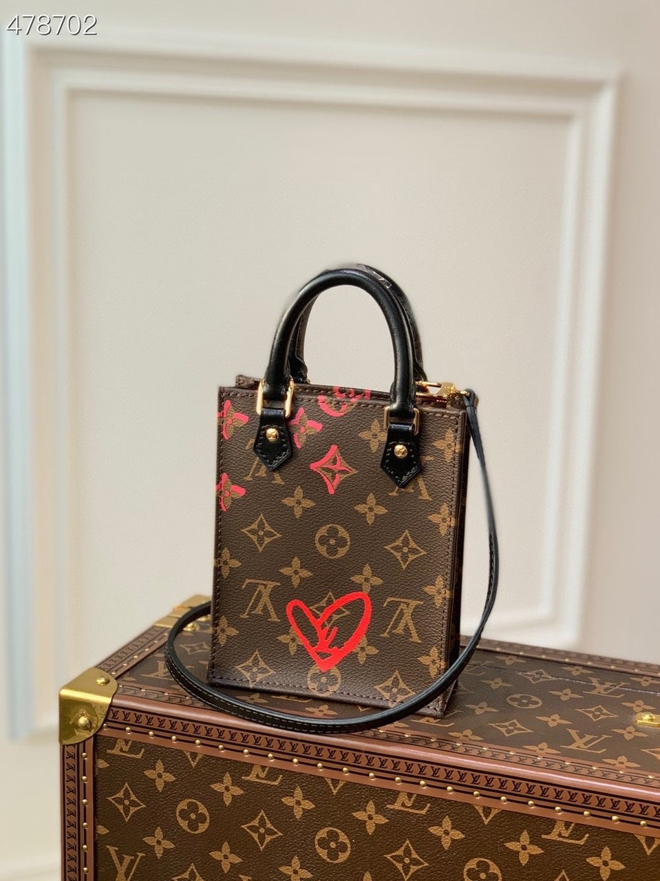 LV Petit Sac Plat Fall In Love Monogram Canvas For Womtlm, WoBags, Shoulder And Crossbody Bags 6.7in/17cm LV M80839