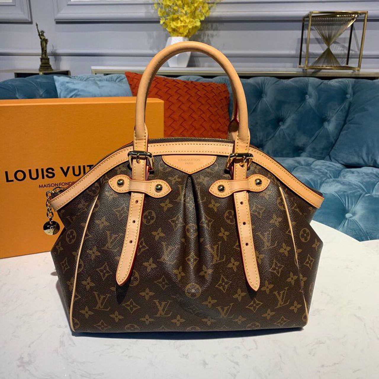 LV Tivoli Tote Bag Monogram Canvas For Womtlm,  Shoulder Bags 18.1in/46cm LV M40144