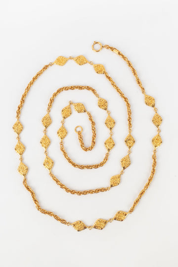 Collier / sautoir en métal doré Chanel