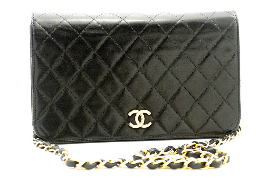 CHANEL Full Flap Chain Shoulder Bag Clutch Black Quilted Lambskin