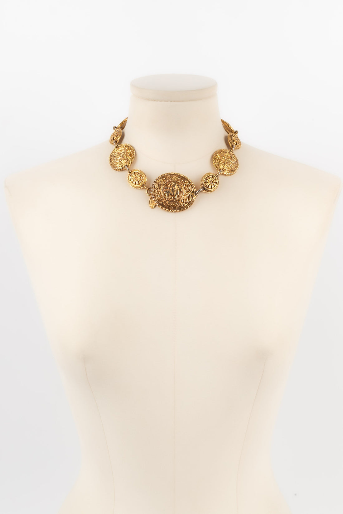 Collier dor� Chanel 1980s