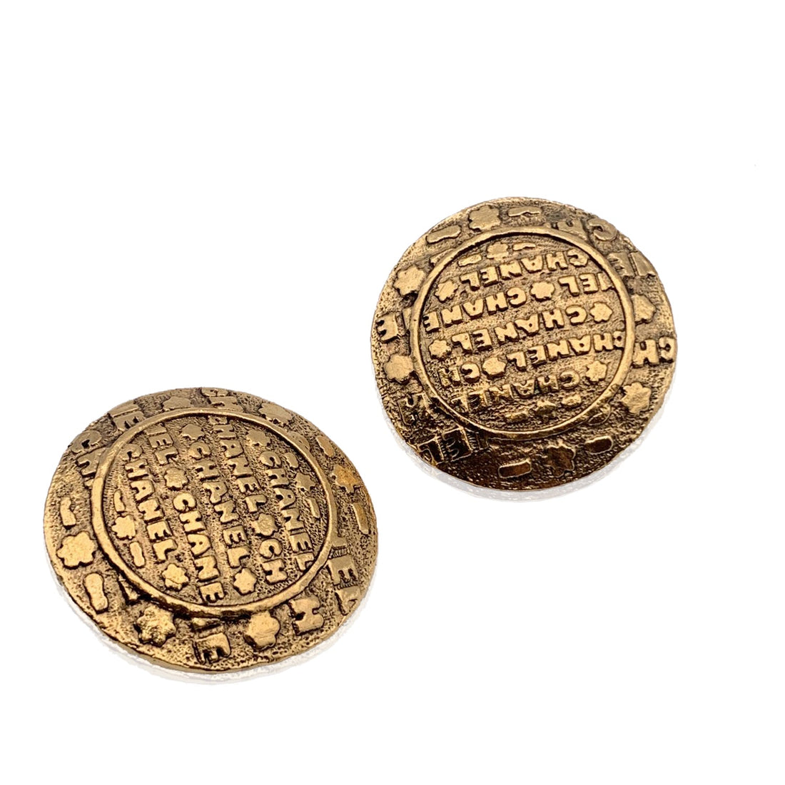 CHANEL Vintage Gold Metal Round Embossed Clip On Earrings