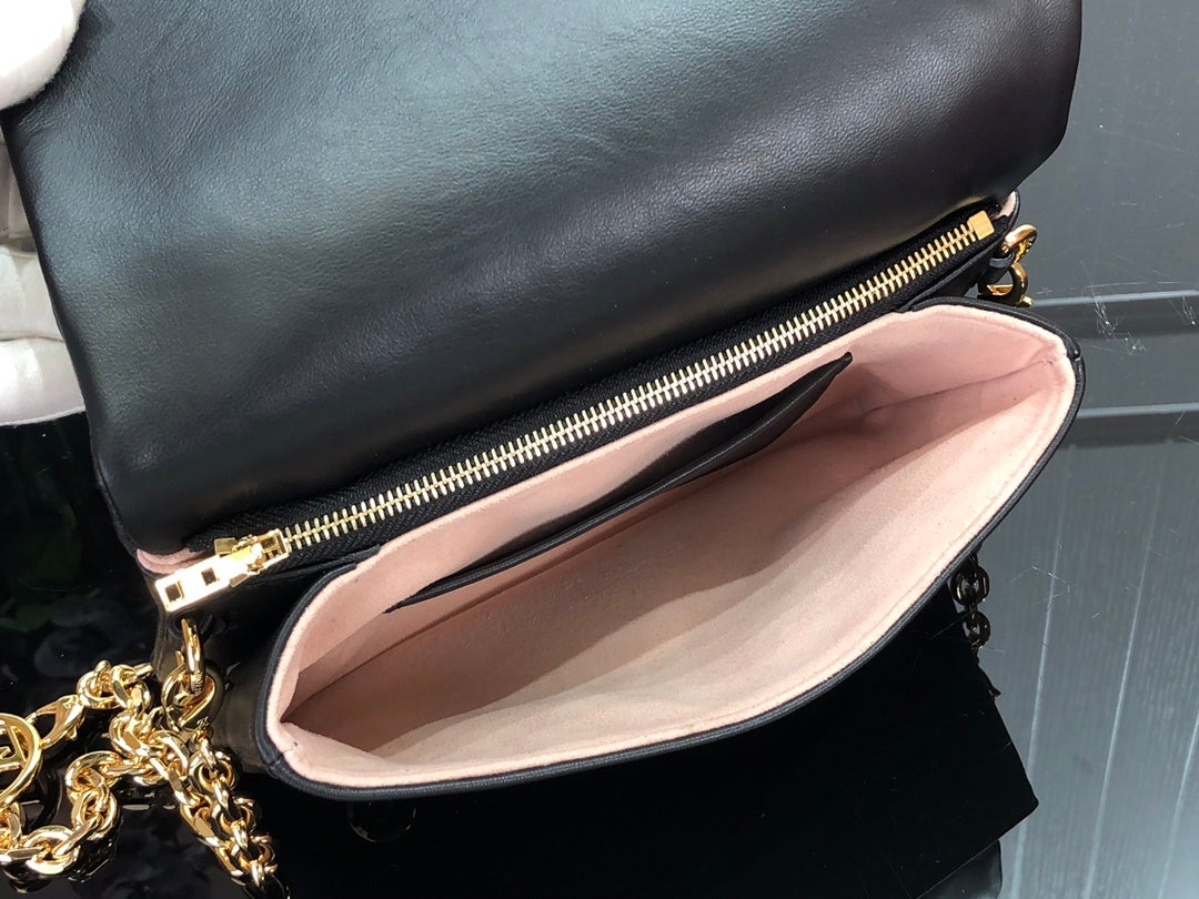 LV Pochette Coussin Monogram Empreinte Black For Womtlm,  Shoulder And Crossbody Bags 7.9in/20cm LV M80742