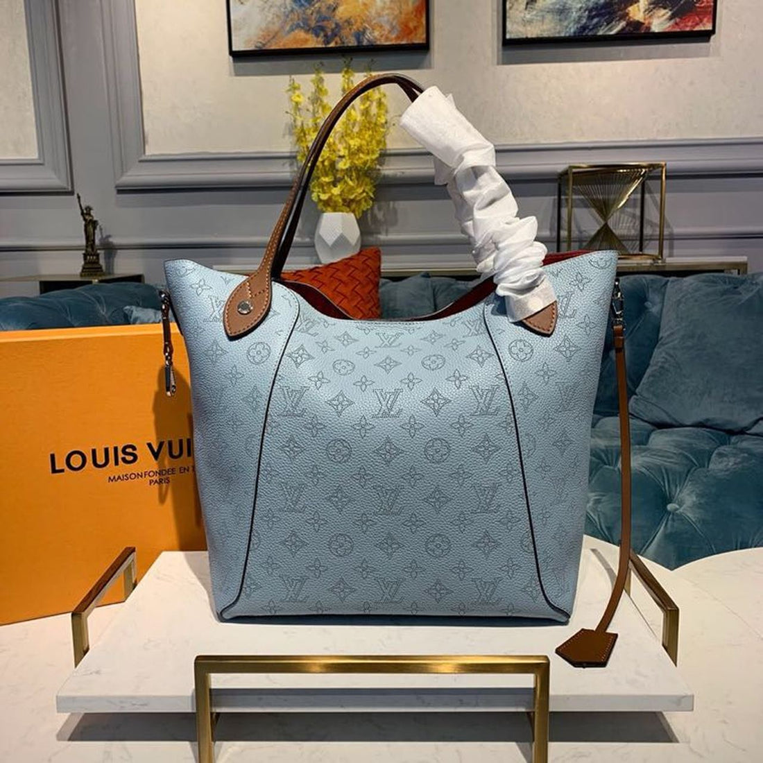 LV Hina MM Bucket Bag Light Blue For Womtlm,  Shoulder And Crossbody Bags 18.1in/46cm LV M52975