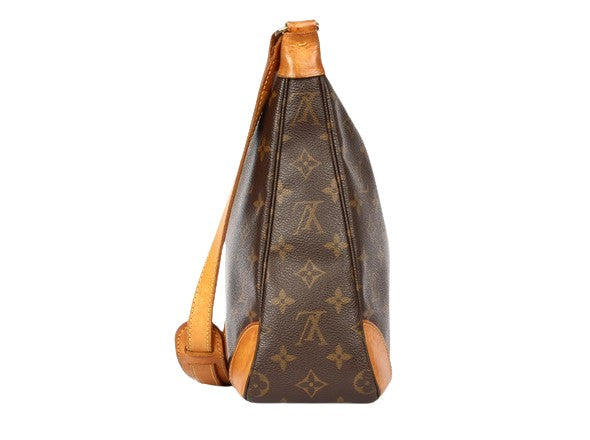 LOUIS VUITTON Boulogne Shoulder Bag