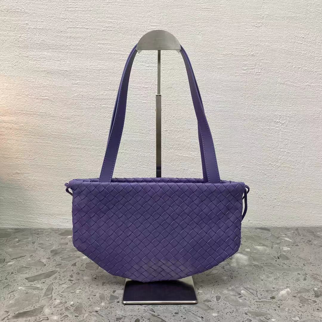 BV Shoulder Bag Violet, For Womtlm, Womtlm’s Bags 10.2in/26cm