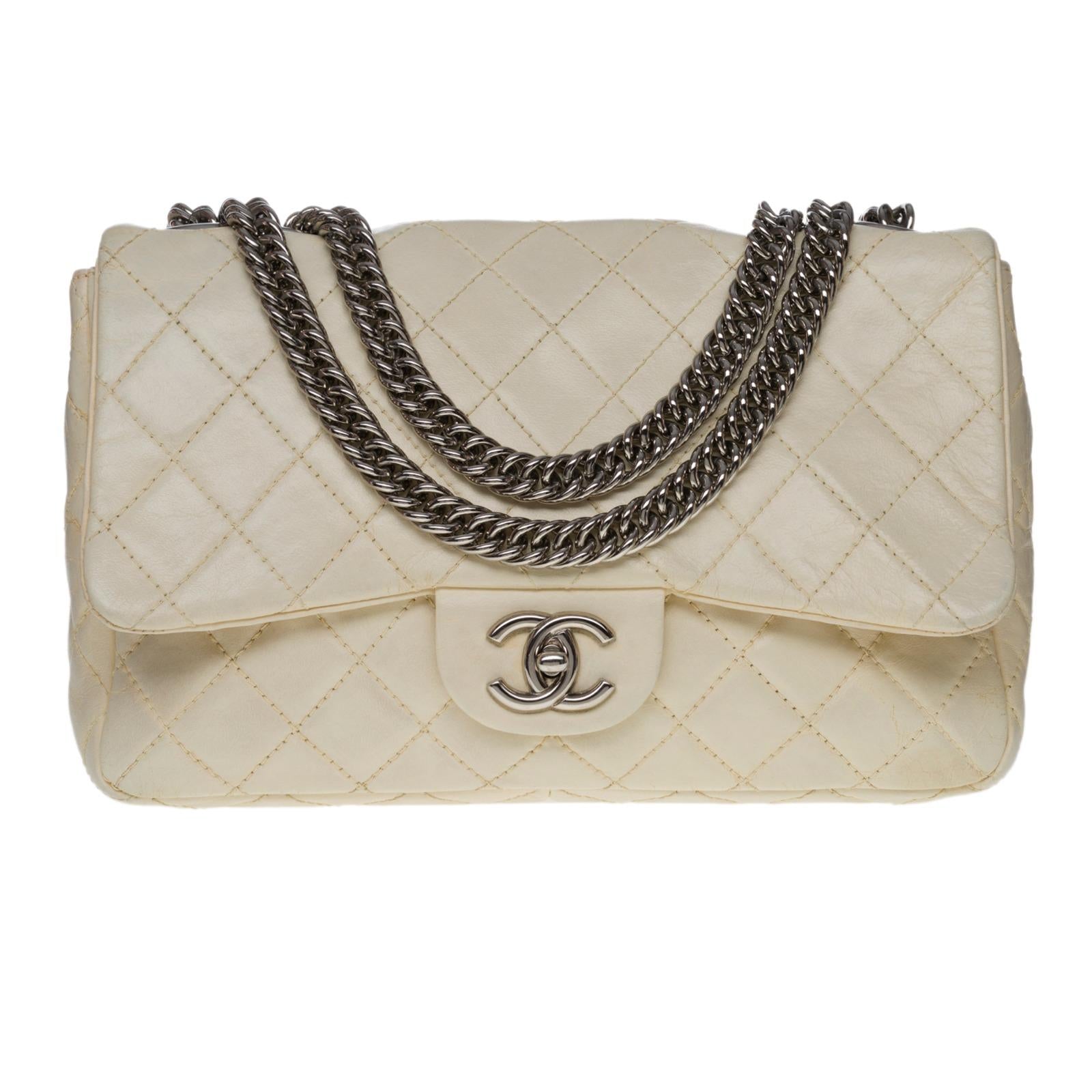 CHANEL Timeless/Classique Jumbo Flap bag handbag in ecru quilted lambskin, SHW