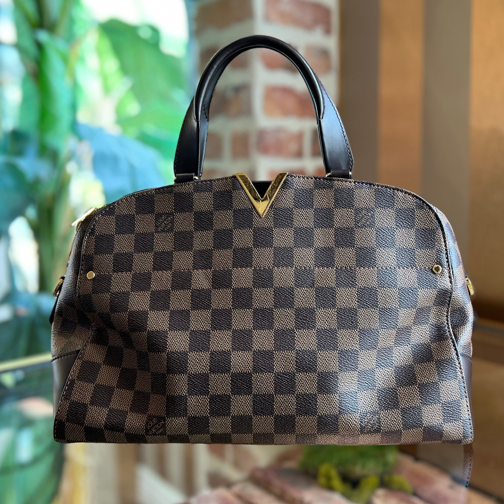 LOUIS VUITTON Damier Ebene Canvas Kensington Bowling Bag