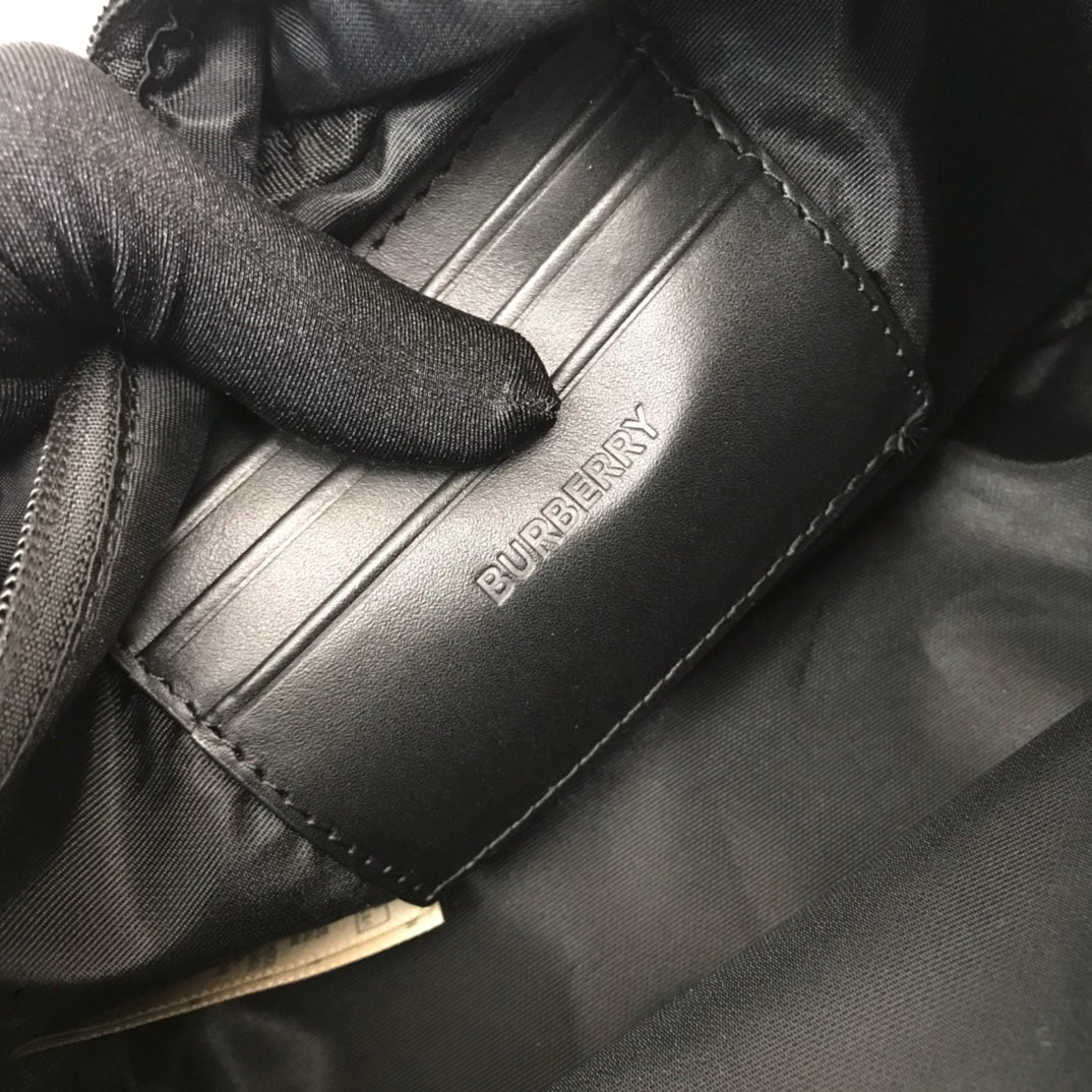 BB Logo Detail Nylon Crossbody Bag Black For Mtlm, Bags 8.7in/22cm