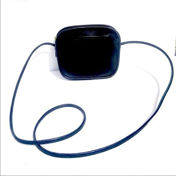 Vintage Coach, 'Hadley' line, hobo style purse in a black buttery soft leather, with a long strap and brass accents