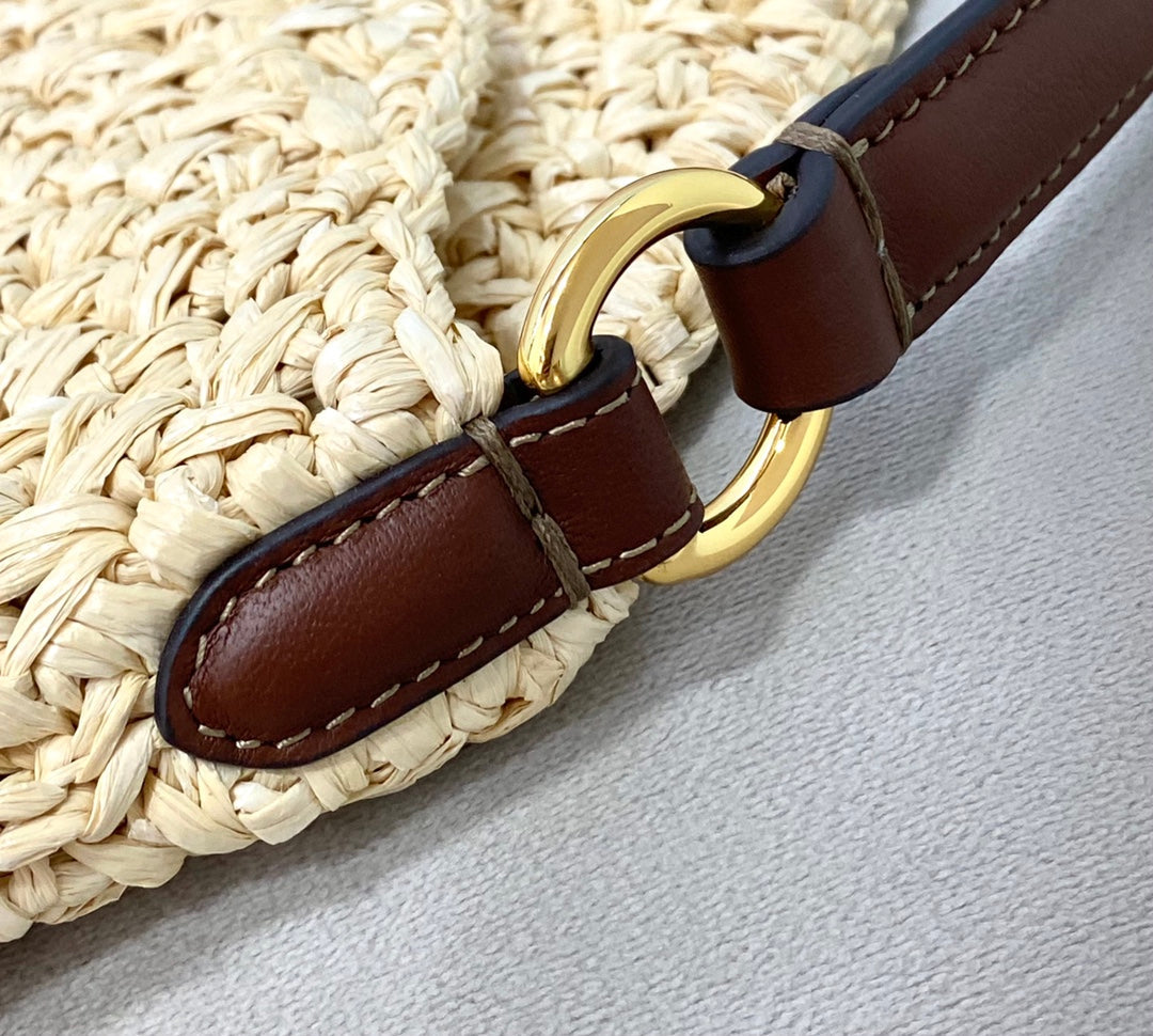 FI Small Croissant Hobo Bag Raffia For Women, Women&#8217;s Handbags, Shoulder Bags 11.4in/29cm FF 8BR790AFGJF1E1B