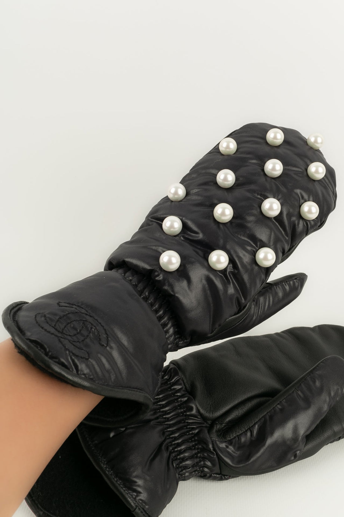 Gants Chanel
