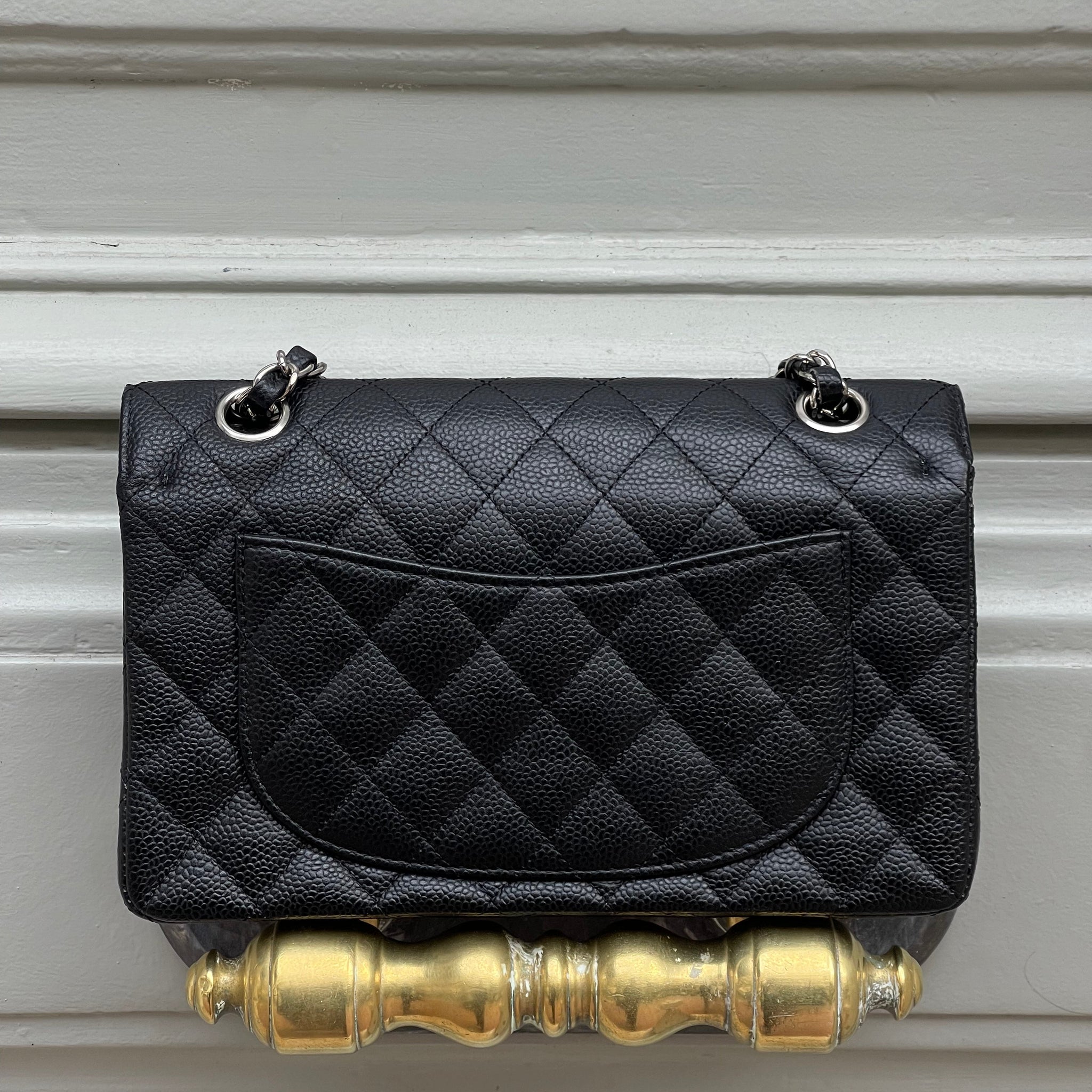 Chanel - Sac Mini Timeless 23 noir