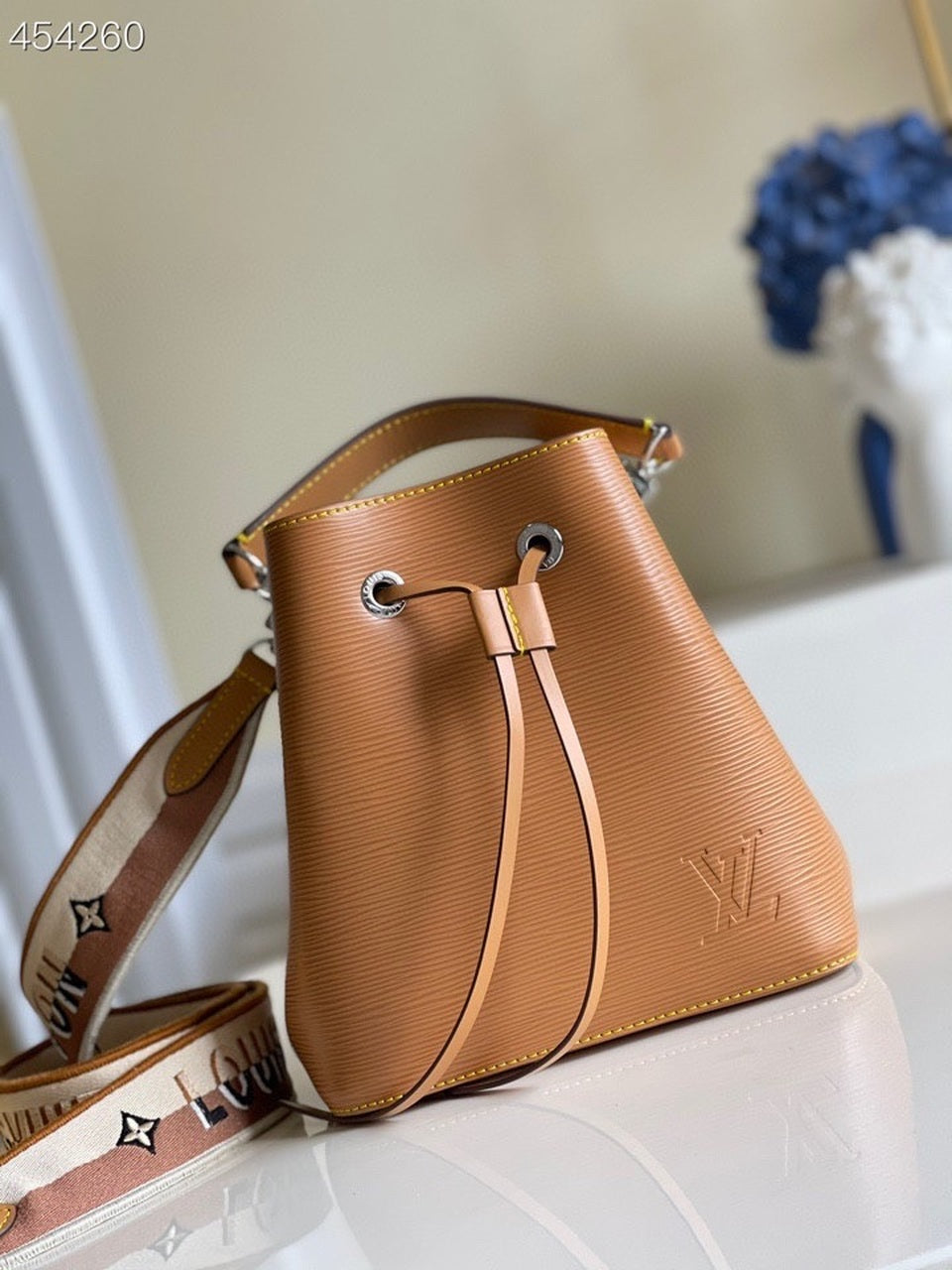LV NeoNoe BB Bucket Bag Honey Gold For Womtlm,  Shoulder And Crossbody Bags 7.9in/20cm LV M57706