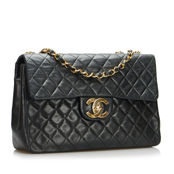 Chanel Jumbo Classic Lambskin Maxi Single Flap Shoulder Bag