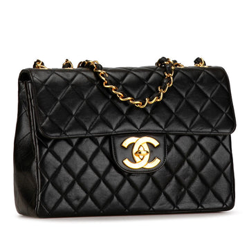 Chanel Jumbo Classic Single Flap Bag Leather Shoulder Bag in Good condition