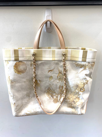 CHANEL CC CAMELLIA TOTE BAG