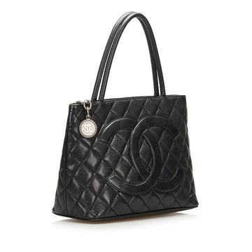 Chanel Caviar Medallion Tote (SHG-35918)