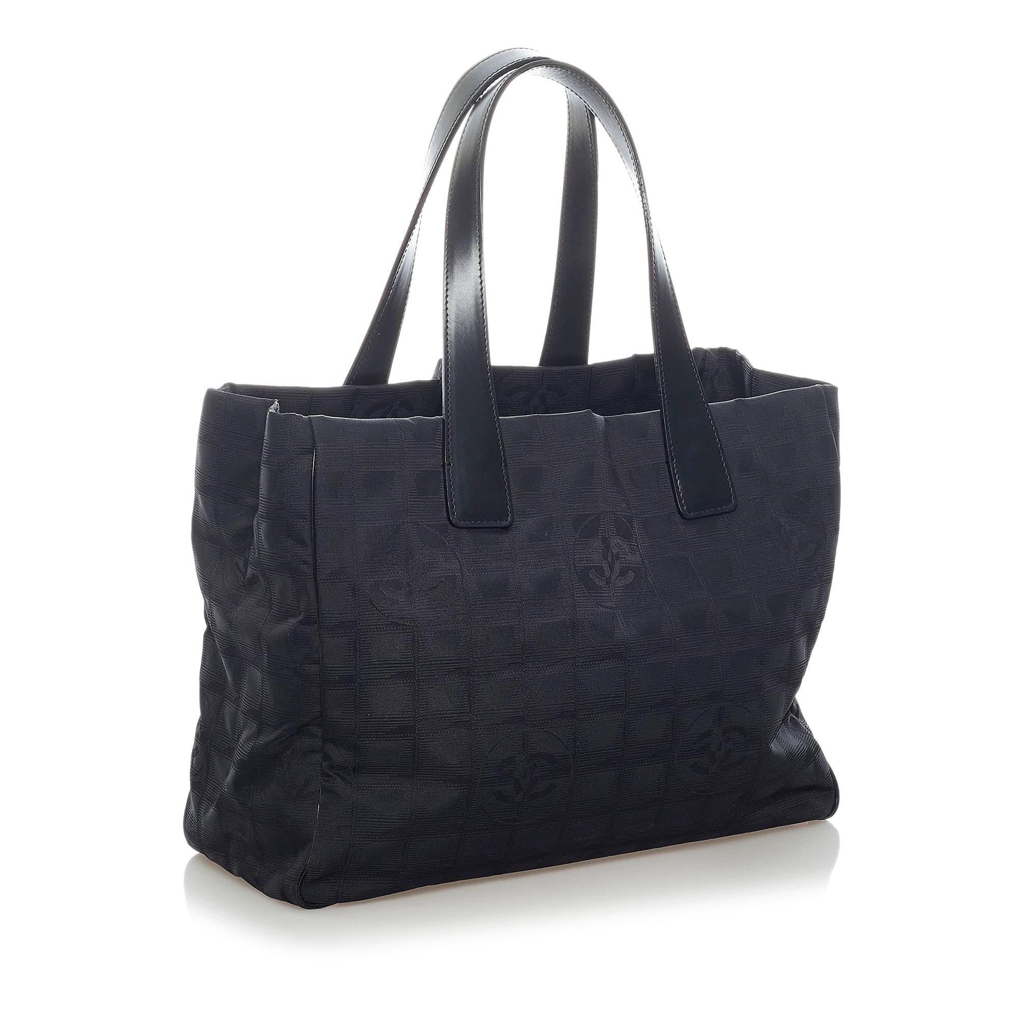 Chanel New Travel Line Nylon Tote Bag (SHG-33129)