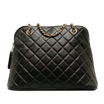 Chanel Quilted Lambskin Dome Shoulder Bag (SHG-BDgoe5)