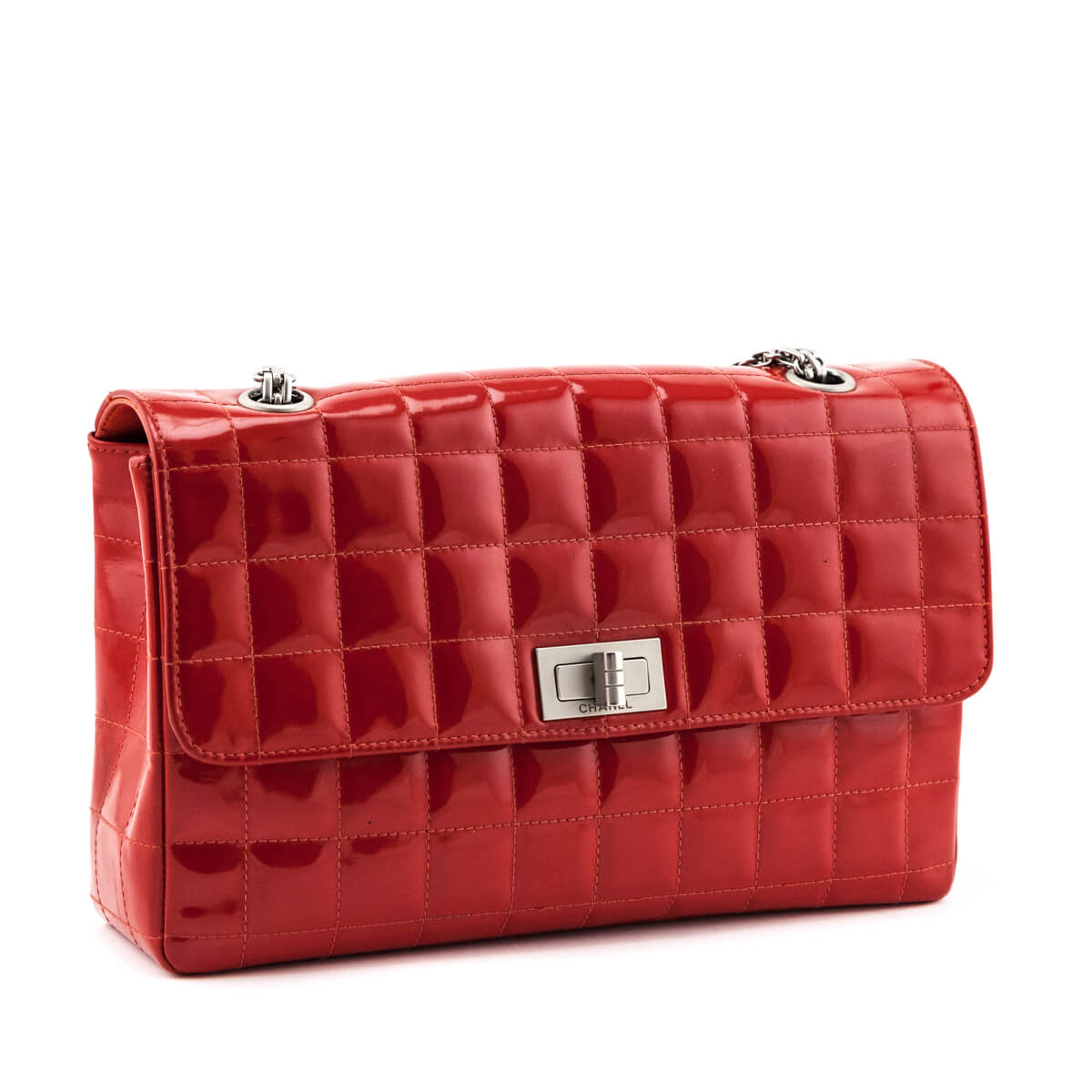 Chanel Red Quilted Patent Vintage Chocolate Bar Reissue Chain Bag