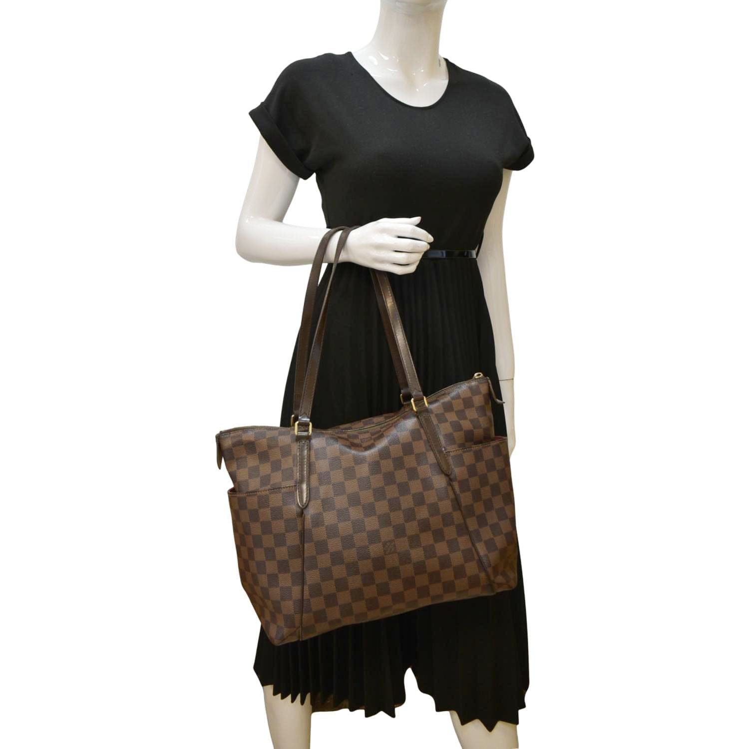 LOUIS VUITTON Totally MM Damier Ebene Shoulder Bag Brown
