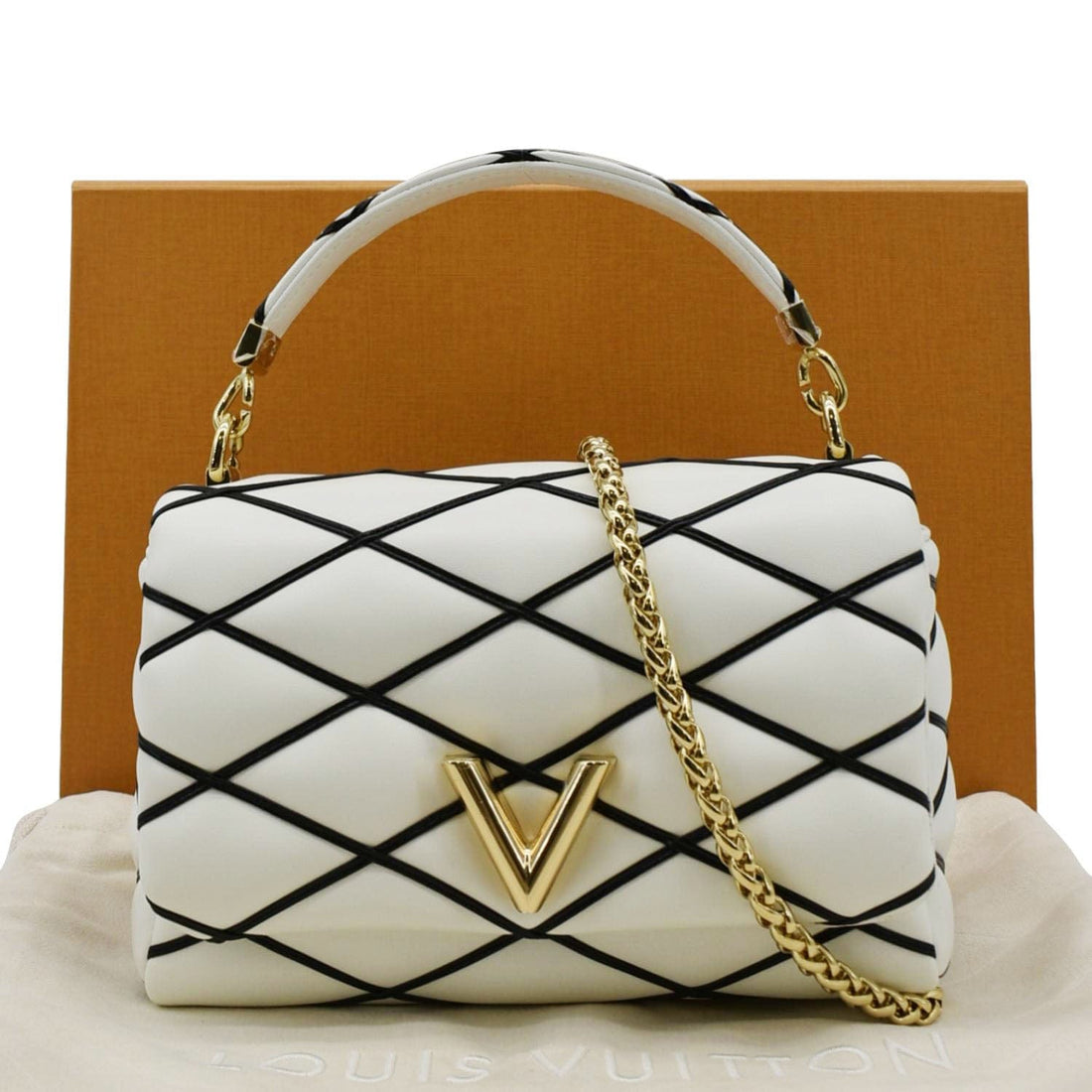 LOUIS VUITTON GO-14 MM Malletage Leather Shoulder Bag White