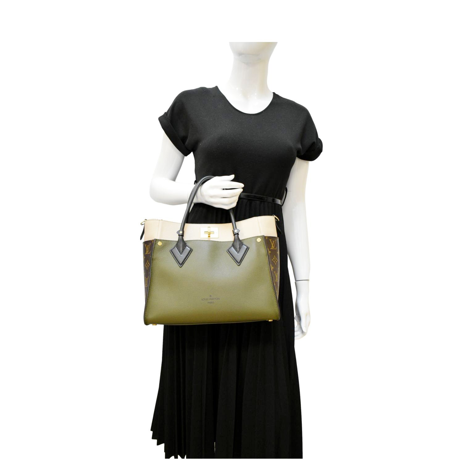 LOUIS VUITTON On My Side MM Monogram Canvas Shoulder Bag Cream