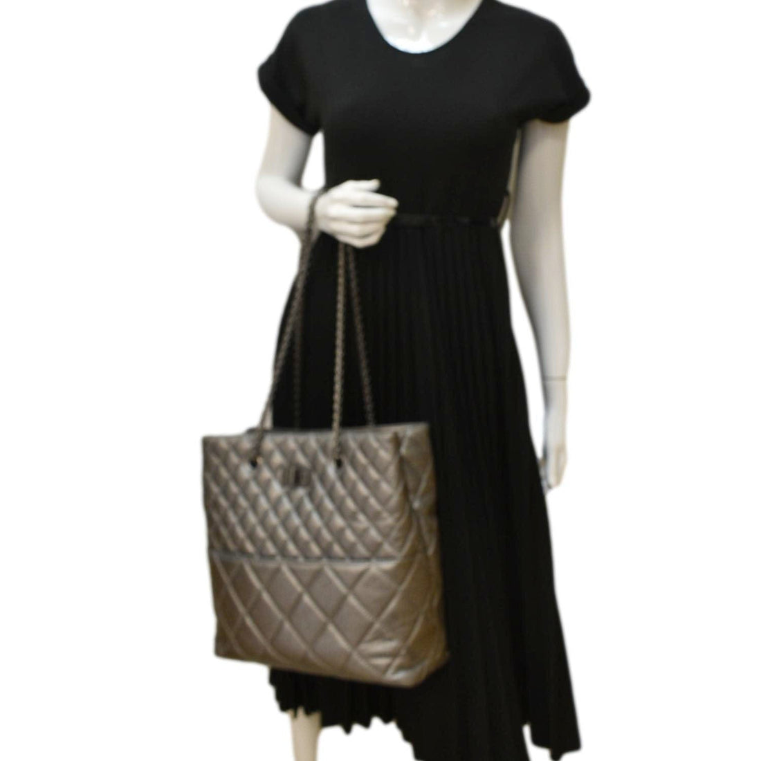 CHANEL Reissue Tall Quilted Aged Calfskin Leather Shoulder Bag Grey