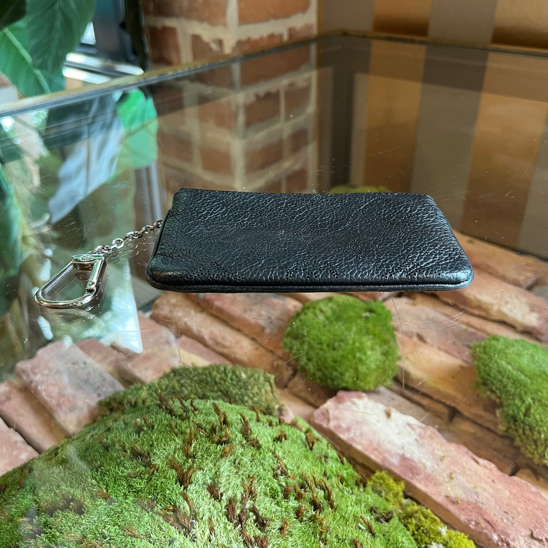 LOUIS VUITTON Black Mahina Key Pouch