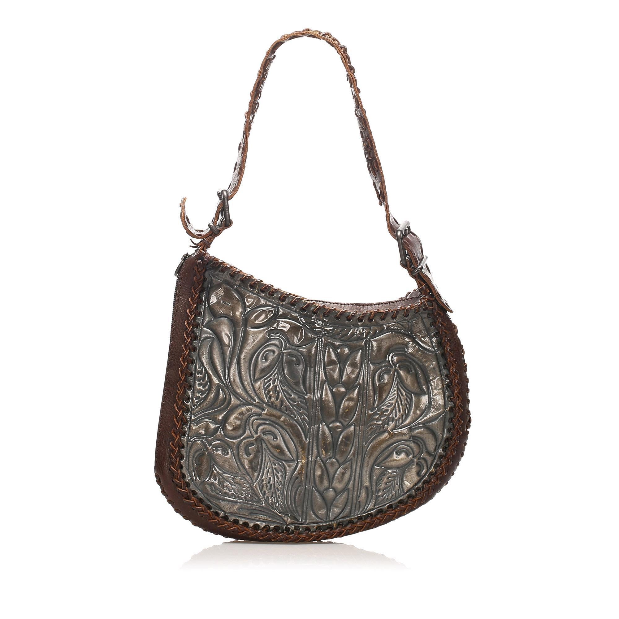Fendi Embossed Oyster Leather Shoulder Bag (SHG-12396)