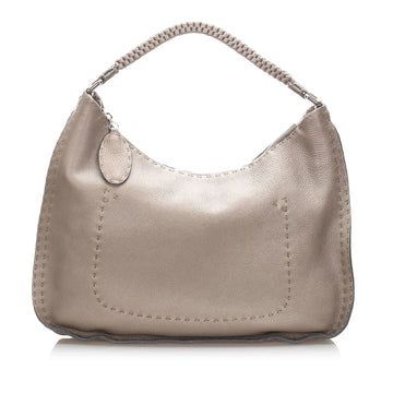 Fendi Selleria Leather Shoulder Bag (SHG-12224)