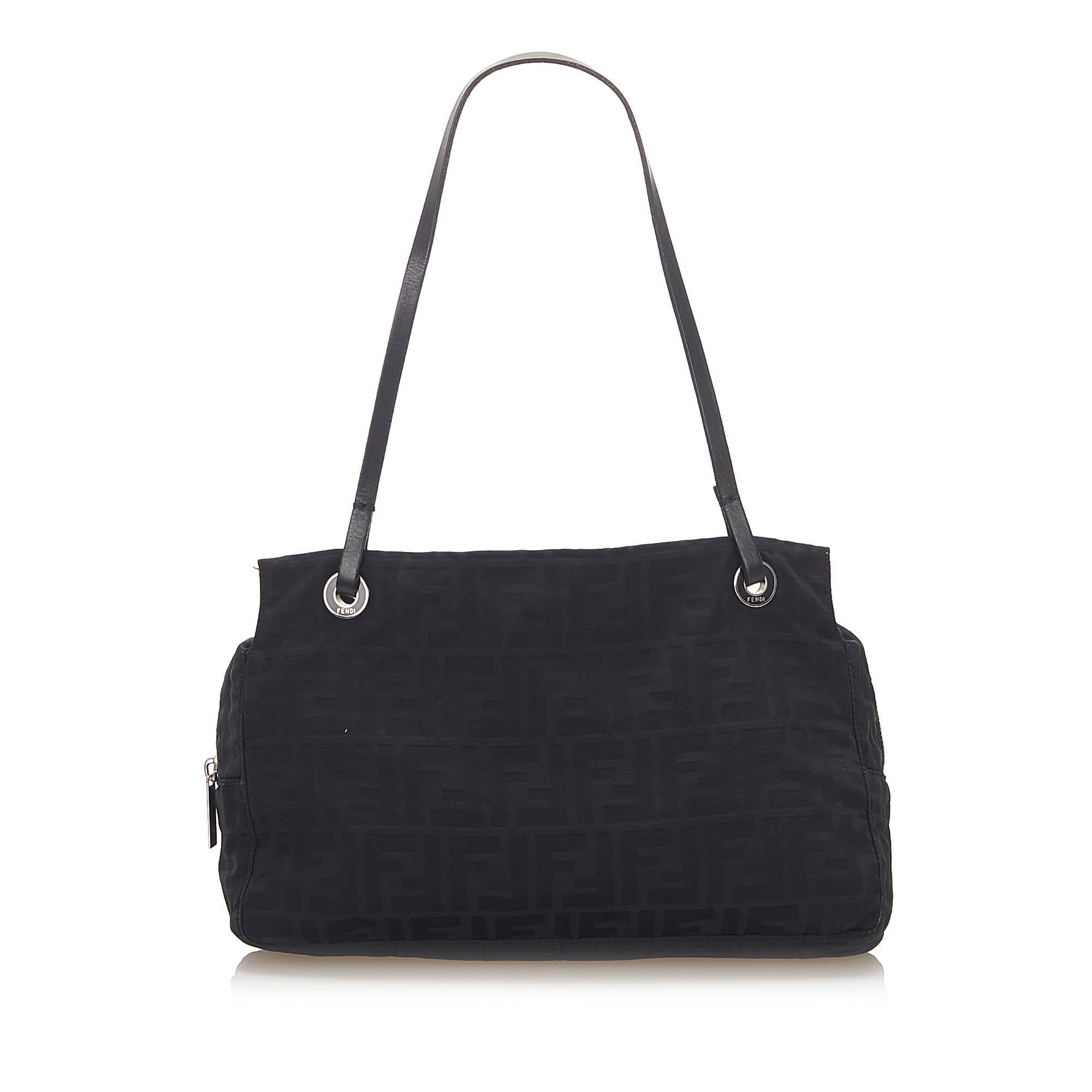 Fendi Zucca Canvas Shoulder Bag (SHG-17684)