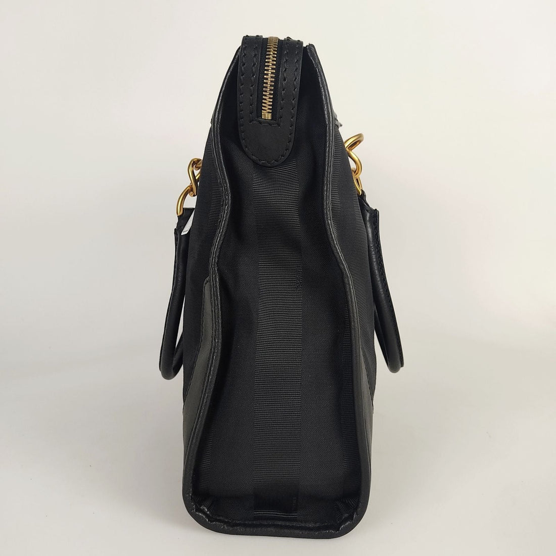 FENDI Fendi Fendi handbag in Pacan canvas and black leather