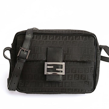 FENDI Fendi Fendi Camera shoulder bag in black Zucchino canvas