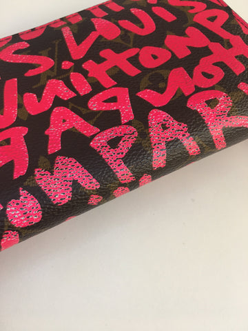LOUIS VUITTON Limited Edition x Stephen Sprouse Graffiti Wallet