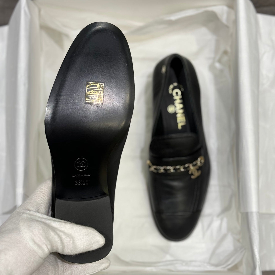 Chanel - Mocassins T.38,5