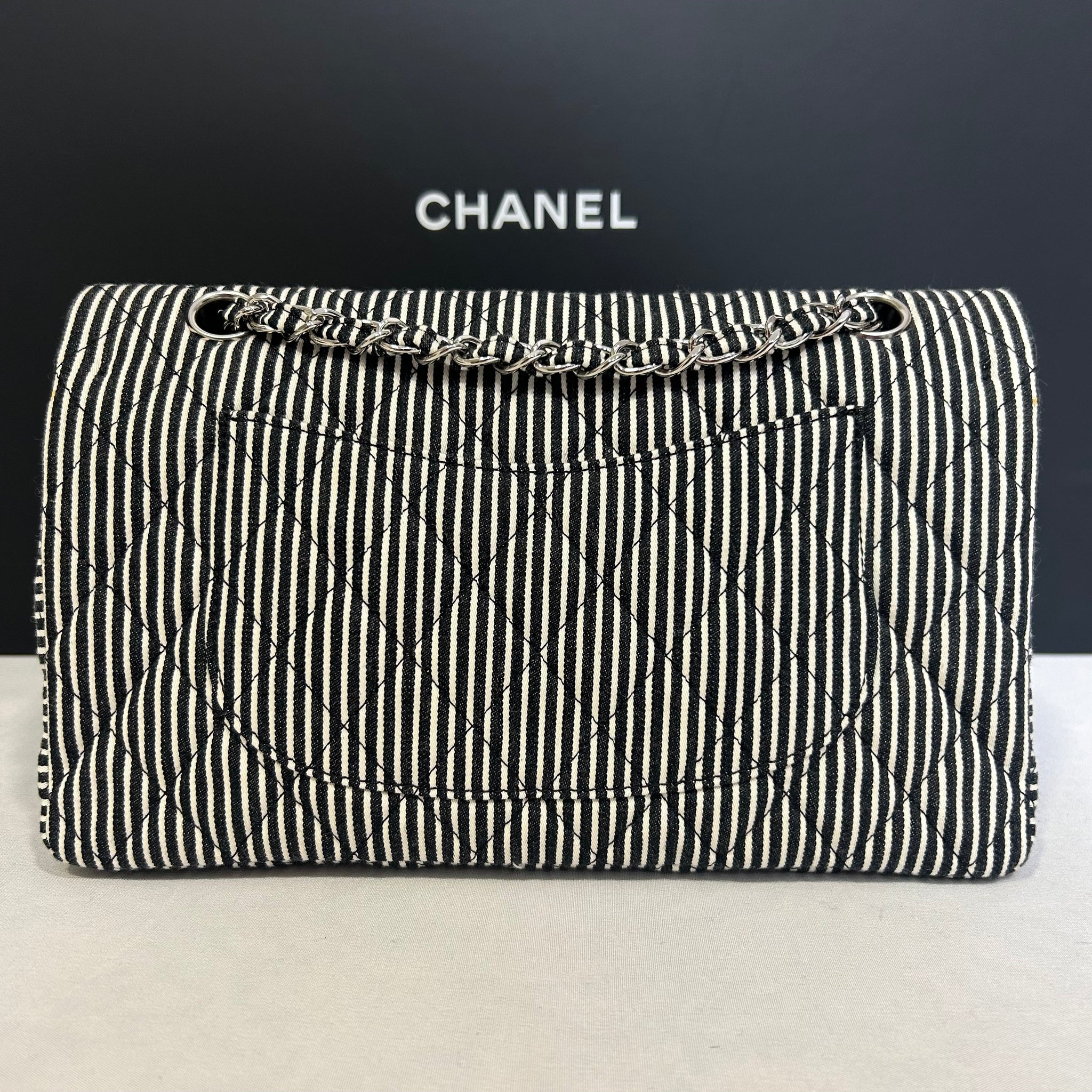 Chanel - Sac Timeless